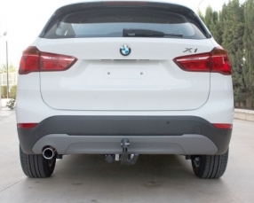 attelage escamotable BMW X1 