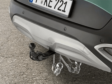 Retractable Hitch Seat